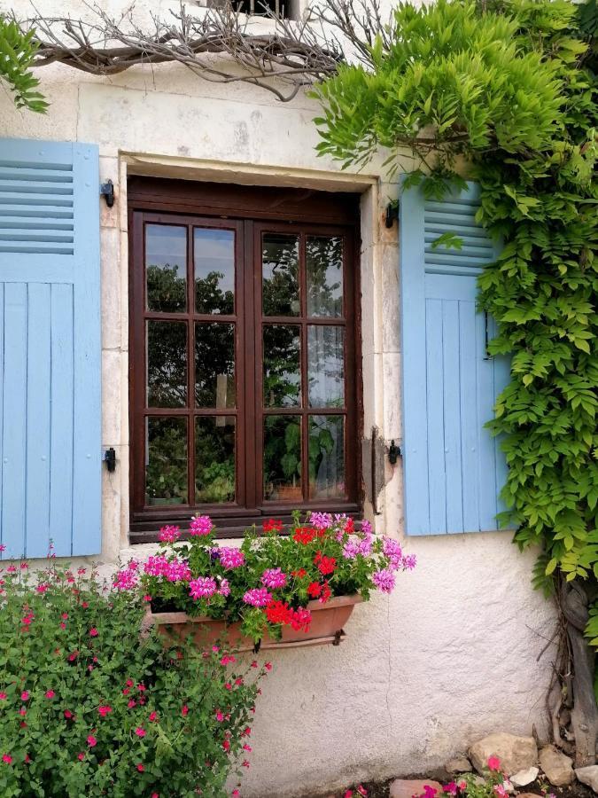 Le Verger Du Paradis Beaulieu-sur-Sonnette Kültér fotó